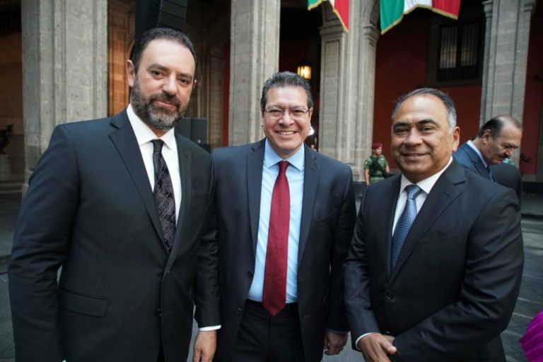 mena amlo