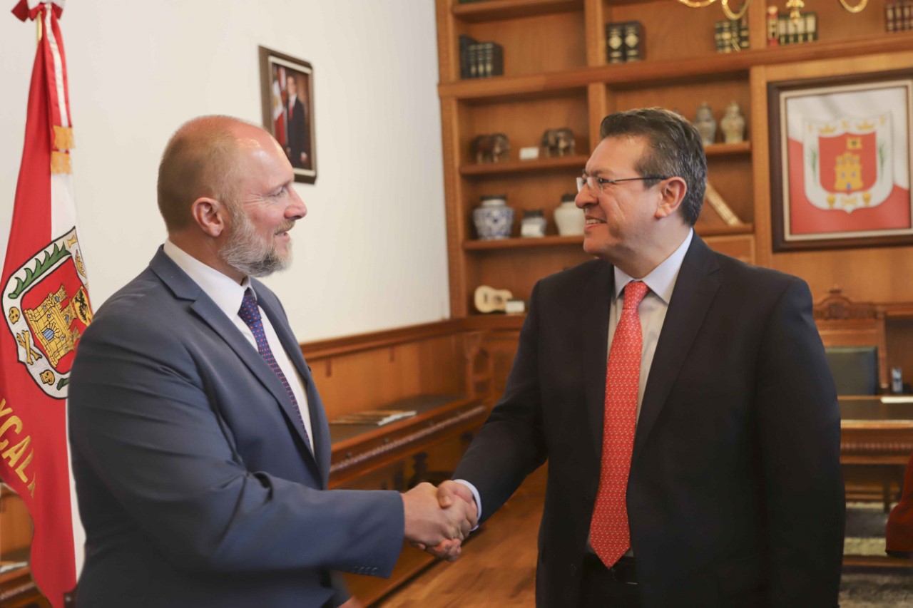 mena embajador