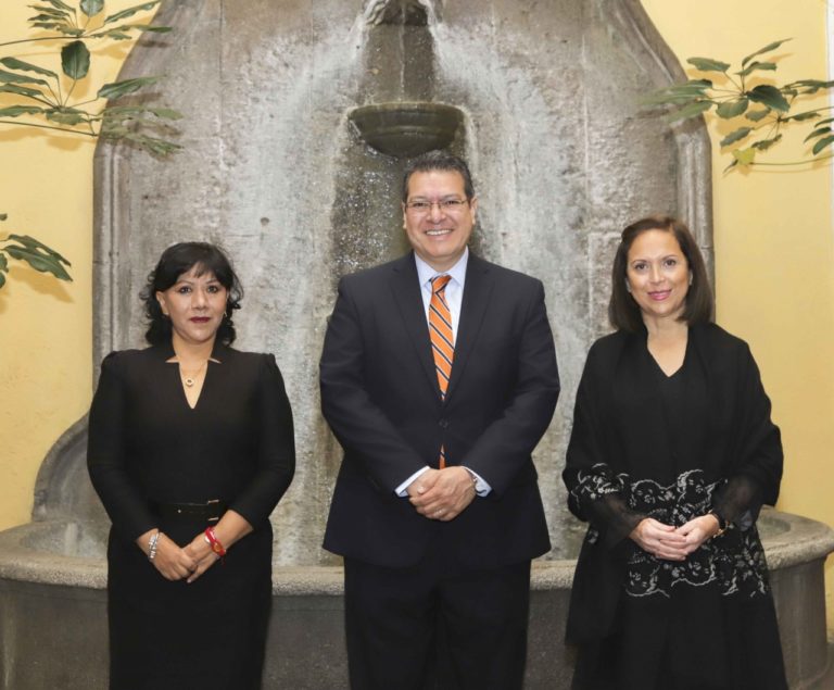 mena nuevo leon