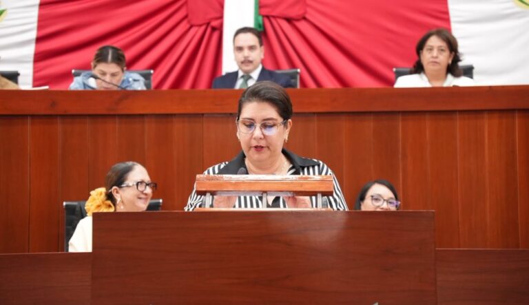soraya noemó.